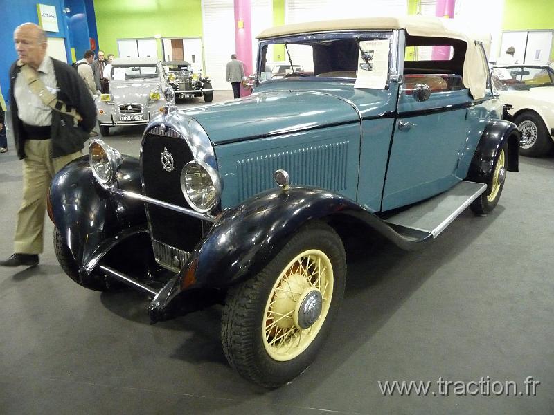 Epoquauto (193).JPG - 05/11/2010 - 69000 LYONƒPOQU'AUTO - 32�me Salon International Autos & Motos Anciennes - Ench�resHOTCHKISS - AM2 Cabriolet 1932